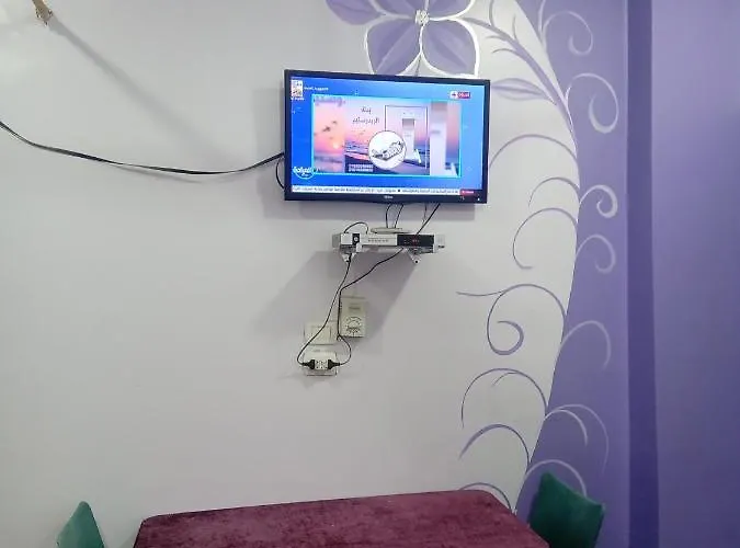 Apartman Silver Nest - 1st Choice For Guests Seeking Super Location In The Heart Of ,your 2nd Home, Long & Free Wifi At A Competitive Price *